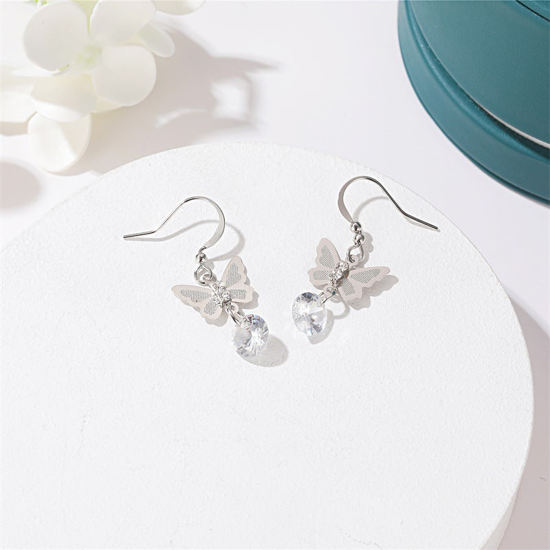 Caverri Zircon Earrings